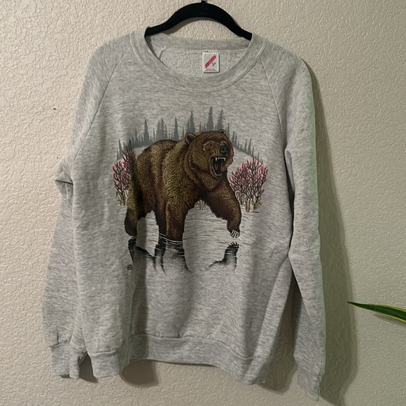Vintage Bear Sweatshirt - Picture 2 of 6
